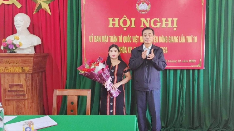 P’căn Ating Tươi k’đhơợng bhrợ Chủ tịch Ủy ban MTTQ Việt Nam chr’hoong Đông Giang (Quảng Nam)