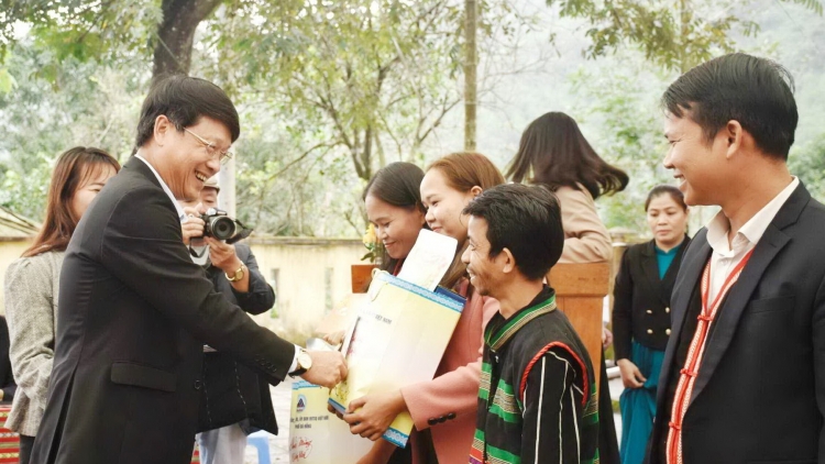 Đà Nẵng: K’nặ 100 tỷ đồng cher pr’hêl Tết đoọng ha ma nuyh vêy c’rơ g’lêêh, apêê chính sách