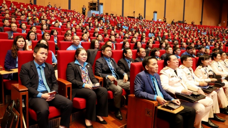 Pơphun yôm Jơnum ruah khua Khul mut phung mơnuih mă bruă Việt Nam tal 13