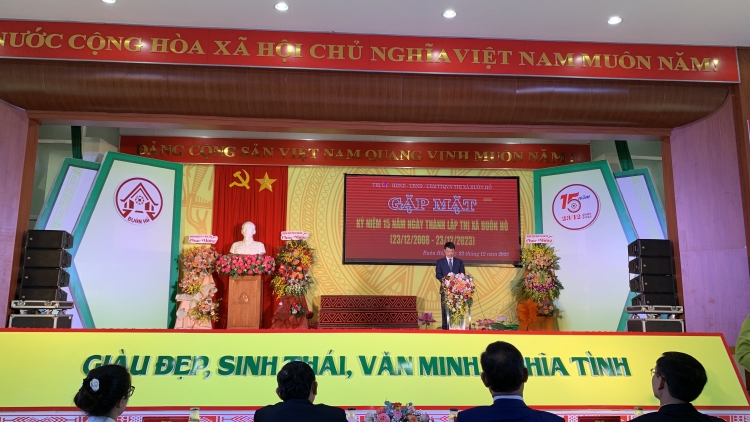 Wal krah Buôn Hồ bi hdơr 15 thŭn hrue mkŏ mjing 