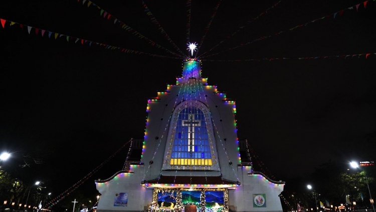 Huế r’rộ r’răm Giáng sinh