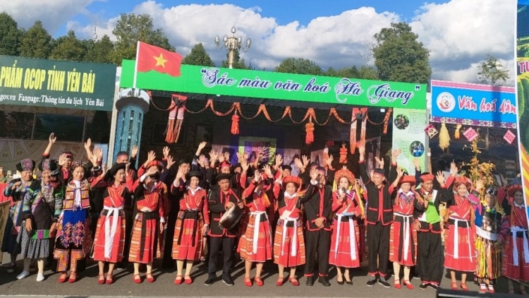 Tsaz yênhx nta suôz luk Hmôngz hnuz 9-12-2023