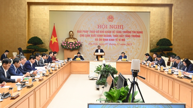 Ngế pro xiâm hnê ngăn tơnêi têa Phạm Minh Chính pơkuâ Hneăng hôp tah lôi pá puât ‘na mơdêk tơdroăng mung liăn