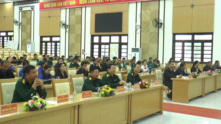 Xay moon xa nay pháp luật đoọng ha lâh 120 cán bộ lâng đha đhâm c’mor chr’hoong Nam Giang, tỉnh Quảng Nam