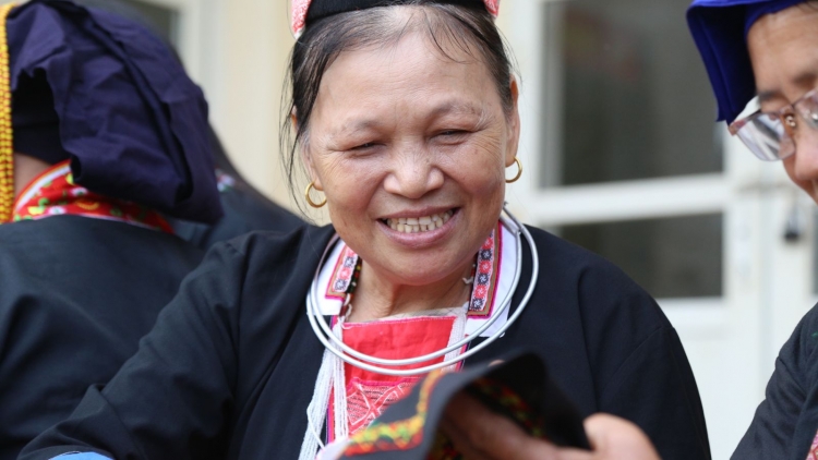 Ma nưih pa choom đoọng bh’rợ ơ’ih n’đooh a dooh âng ma nưih Dao