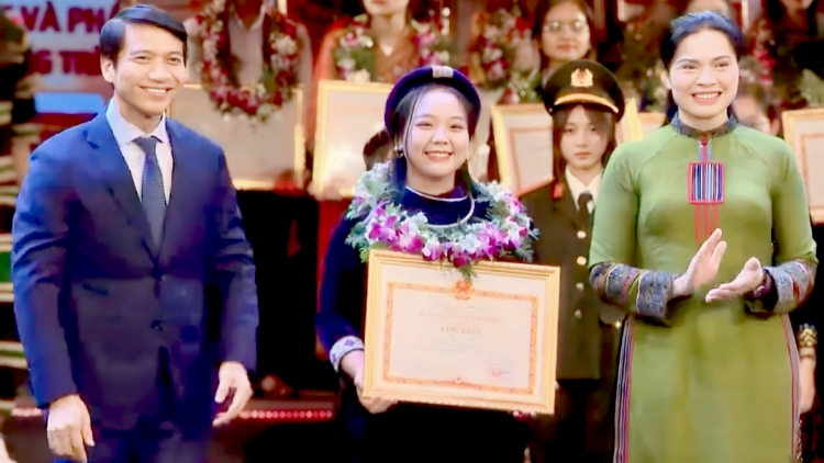 Dŭm knuh mnga bi râo klei hmăng hmưi kpưn đĭ kbưi mơ̆ng phung mda asei mnuih djuê ƀiă