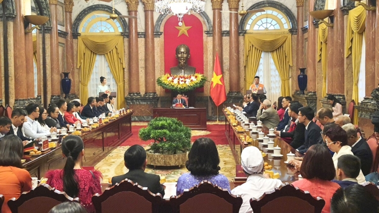 Kơdră teh đak Võ Văn Thưởng sơng khŭl tang măt tơdrong jang “Tơdrong ‘lơ̆ng” 
