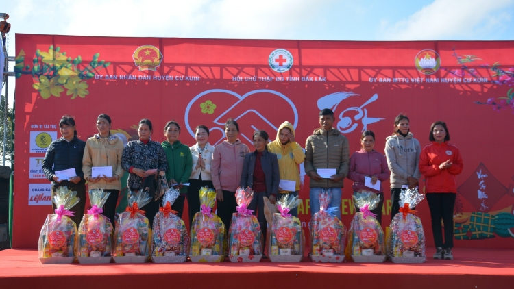 Dak Lăk: Brơi 25.000 anung gơnam Tê̆t khăp pap kơ mơnuih rin