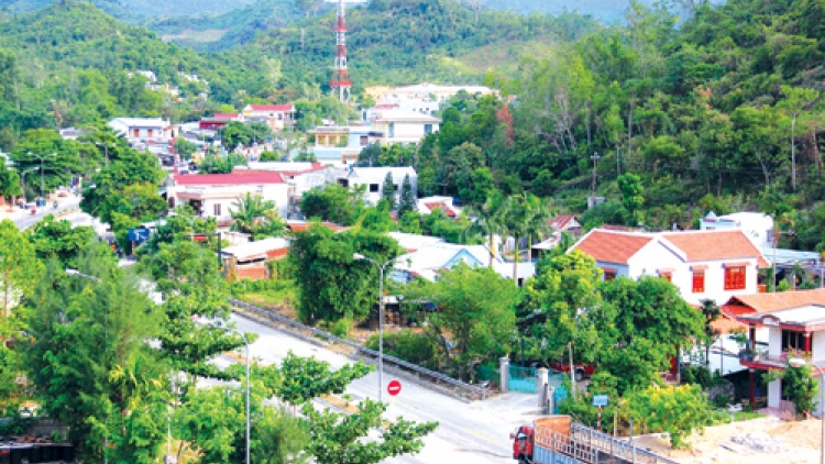 Chr’hoong Nam Giang (Quảng Nam) t’bhlâng tươc c’moo 2030 pa xiêr đợ pr’loọng đha rưt n’dup 20%