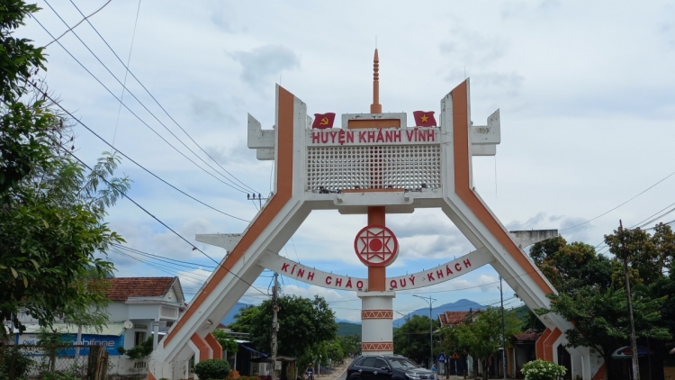 Khánh Hoà: Pa choom bh’rợ, bhrợ t’váih bhiệc bhrợ ha đhanuôr acoon cóh