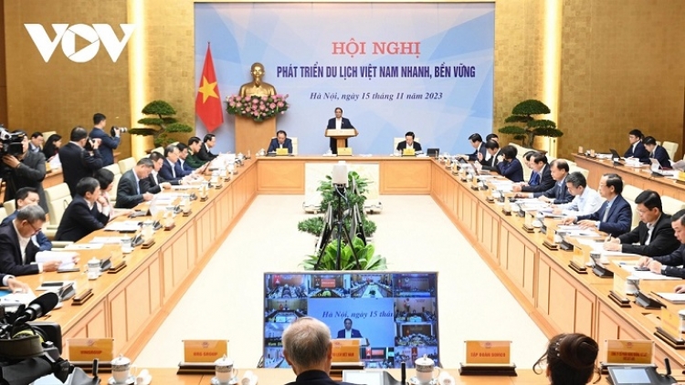 Ôm hyô hơnăm 2023 hiăng chiâng ivá ăm ôm hyô 2024 ai ivá rơdêi