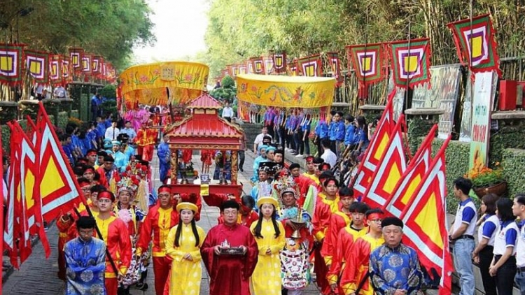 THỦ TƯỚNG RAJAEI PHẠM MINH CHÍNH BAHRAU HU HARAK TACEI PATO KA BRUK KHIK KAJAP JALAN DIUKRAI SIAM MAKRE, SALAMAT, PATAK PATAOM DALAM DOM ADAT CAMBAT, AGAMA DI TUK TẾT NGUYÊN ĐÁN SAK ANEK INEGIRAI SAONG DOM RIJA ROYA XUÂN 2024