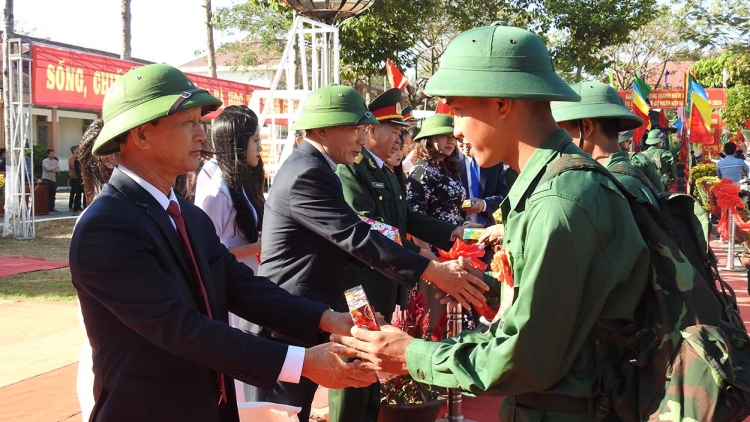 Tây Nguyên hơniâp ro tung Hâi mơdĭng lăm pro mố đô̆i tung lâp tơnêi têa
