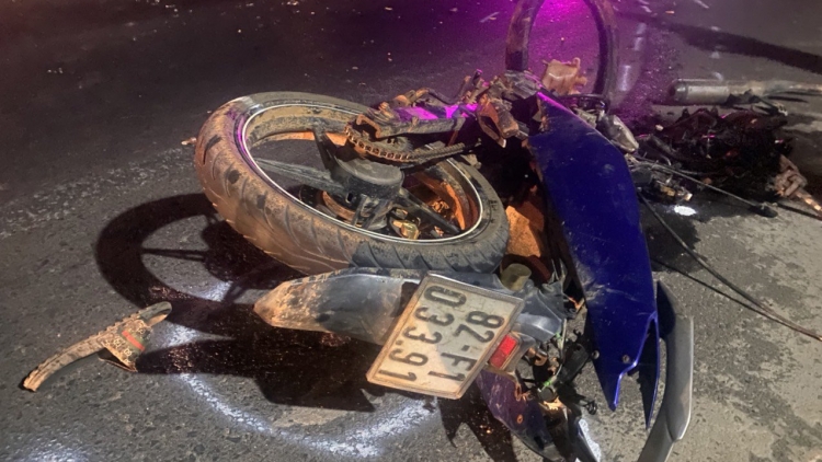 Bi drăm hlăm êlan kông ngă kơ 2 čô djiê ti êlan dơ̆ng Hồ Chí Minh kdrêč găn čar Kon Tum