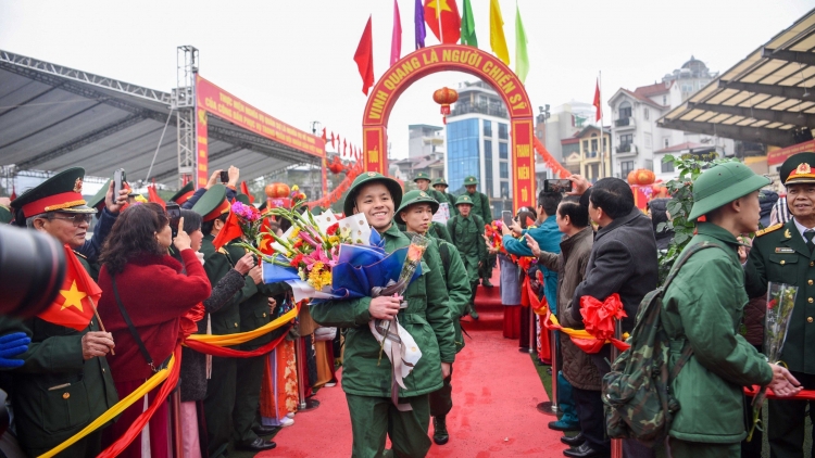 Leh pơcháu, tơdah lêng tơkŭm po a 7 kong pơlê, pơlê kong kơdrâm tung lâp tơnêi têa