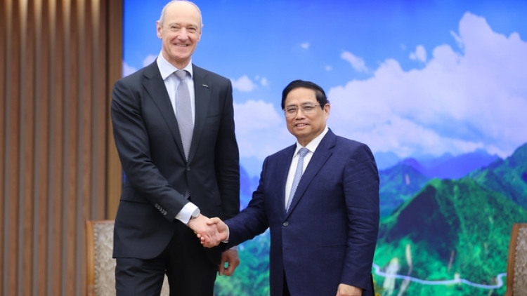 Thủ tướng Phạm Minh Chính vơt Kruanh rmôt kan Siemens (Đức)
