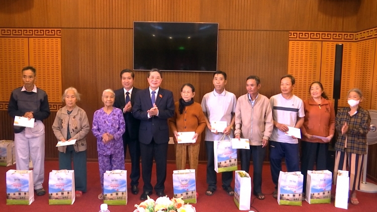 K’iăng khua bruă kƀĭn ala Nguyễn Đức Hải nao čuă, mđup brei mnơ̆ng Tết ti čar Quảng Nam 