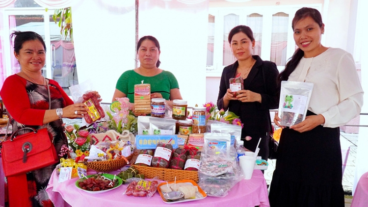 ĐONG THAP: URANG KUMEI PADANG MBANG NGUI MENG PABLEI PANDAP ANGAOK MANG XA HOI