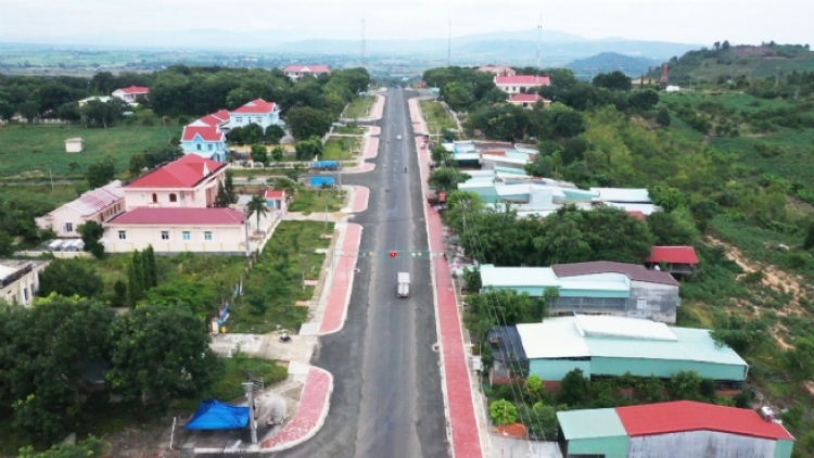 Tây Nguyên pơ-ư pơ-ang tơdrong juăt jue kăch mạng 