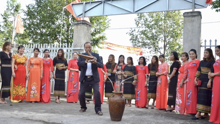 Nău nkoch mhe nar prao, lơ 10-2-2024