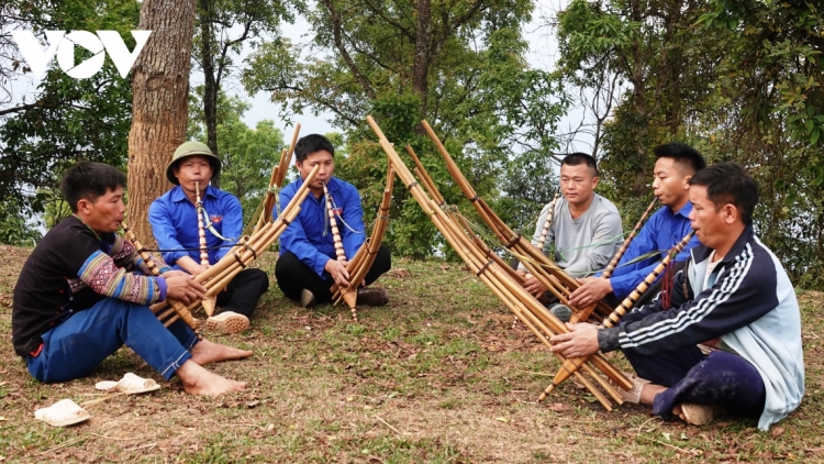 Chường trình văn nghệ thứ 7 mự 03 căm bườn 02 pì 2024