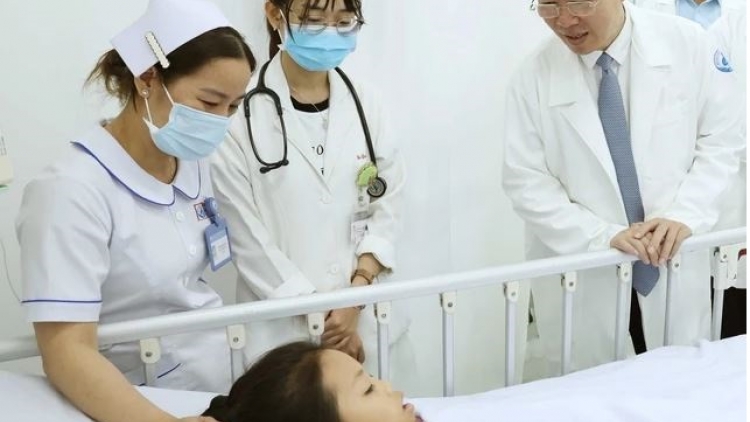 Kăn xiâm hnê ngăn tơnêi têa Võ Văn Thưởng pôu, mơhnhôk ƀok thái pơkeăng hngêi pơkeăng Nhi đồng 1