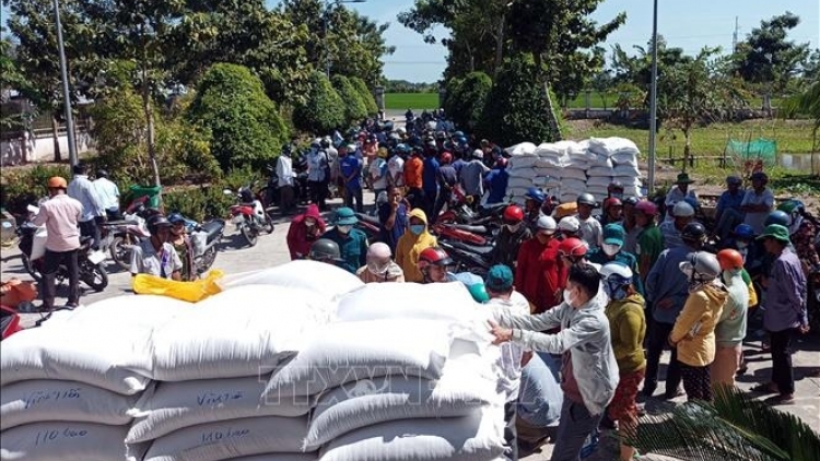 Lấh 12.700 tấn cha nêếh k’rong đợc âng k’tiếc k’ruung zooi đoọng đhanuôr g’lúh Tết Nguyên đán lâng đăn hân noo chóh bêết