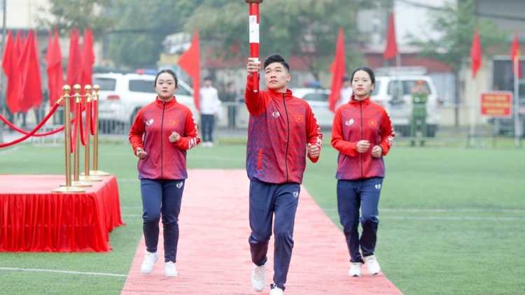 Pơtho pơhrăm, tơmơ̆t jang Đảng ăn hơdruh tơdăm năm pơm ƀô̆ đô̆i