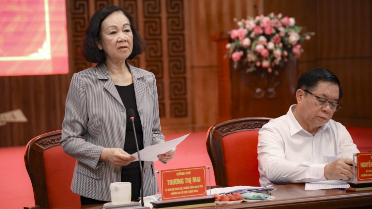 Ding kơna gum bruă git gai Ping gah yă Trương Thị Mai ngă bruă hăng Khul apăn bruă git gai Ping gah tơring čar Điện Biên