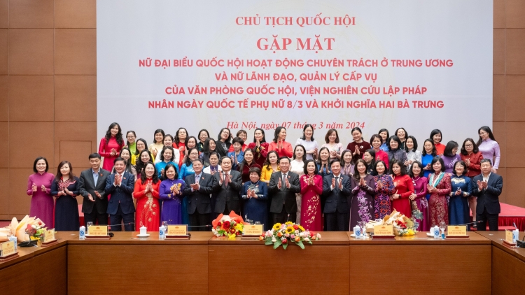 Kơdră Quốc hội tơƀâp drŏ kăn pơm Bơngai tang măt jang kơtă lơ̆m Quốc hội tơ̆ Trung ương