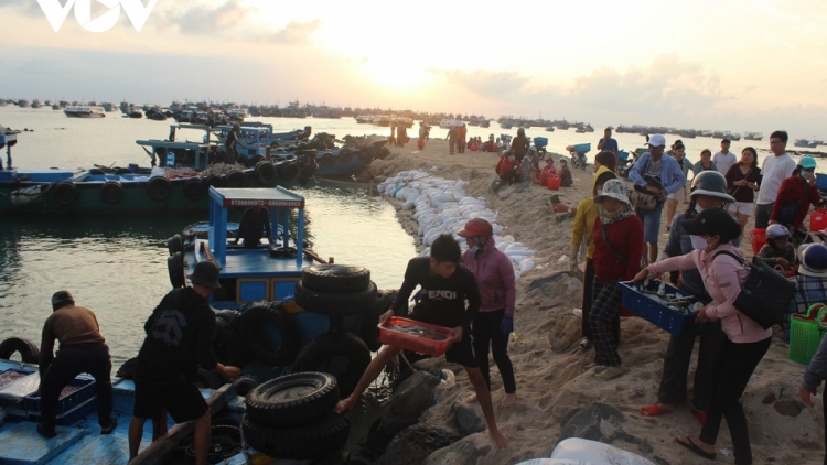 KAPOL GILAI HAU CAN PHU QUY RIK TAME DRUA HADAH BHUM KAOH PULAO