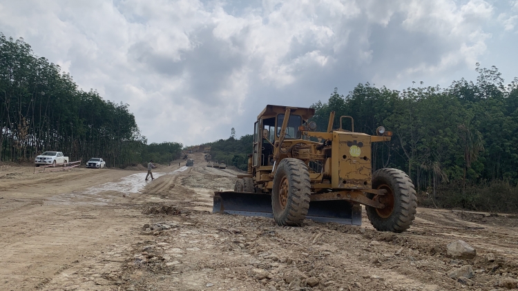 Trong Hồ Chí Minh trong ver păih Hơlĕch Buôn Ma Thuột oei tơhlăk găh iŏk teh 