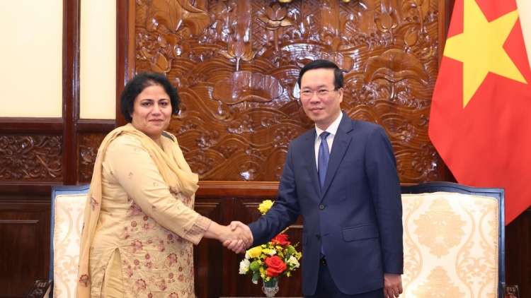 Củ tịc lơgar ồng Võ Văn Thưởng wă Đại sứ lơgar Pakistan