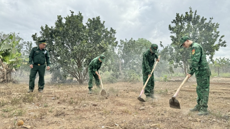 Khul tơhan pơtô hrăm blah ngă gah anom bruă tơhan pơgang guai dêh čar ƀơi Dak Lak truh bơyan pơhrăm tơhan phrâo