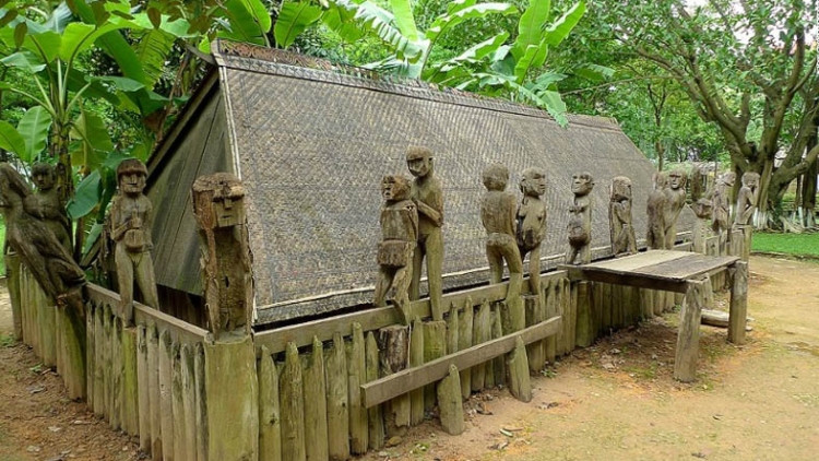 SANG KUBO – LAC ILAMU, HATAI SAHNENG DI URANG GIA-RAI