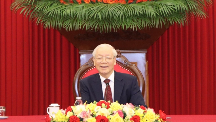 Tổng Ƀí thư ồng Nguyễn Phú Trọng cri bơyai tàm điện thoại mờ Kwang atbồ lơgar Nga