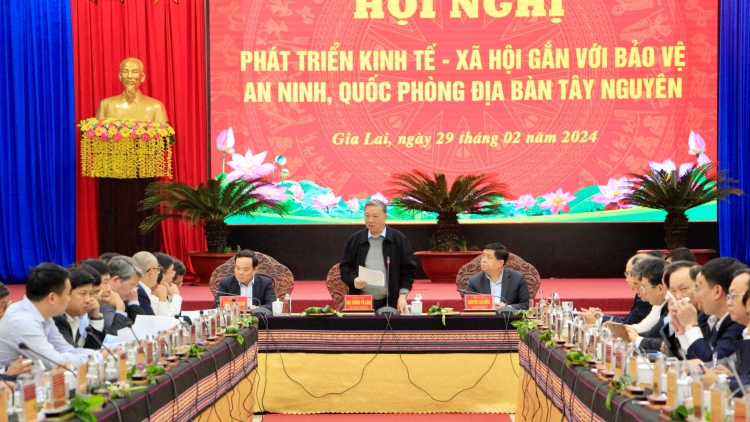 Cíñ phủ bơyai lơh pơrjum Bơtàu tơnguh lơh sa mpồl bơtiàn pơgồp bal mờ sền gàr lơngăp lơngai dà lơgar tàm ù tiah Tây Nguyên