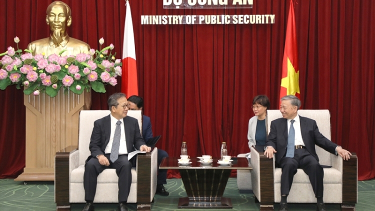 Kruanh N’gâng kan Tô Lâm wơt Đại sứ đặc mệnh toàn quyền Nhật Bản ta Việt Nam 