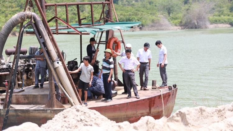 Anih tơm vei lăng tơmam drăm păng cham char dăr lăng teh hơlih tơ̆ đak krong Krông Nô tơtil 2 dêh char Đắk Lắk, Đắk Nông