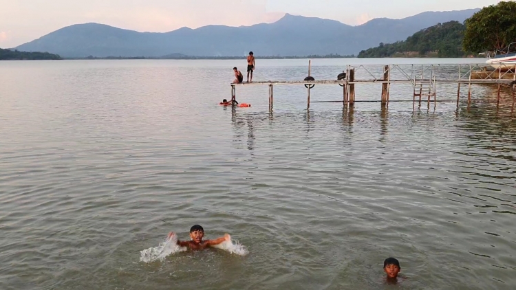 Tối tơbleăng klâk têa tâk hên a vâi hdrêng a kong pơlê Gia Lai