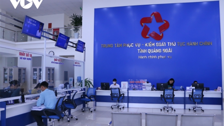 CHỦ TỊCH UBND 6 CHR’HOONG, THỊ XÃ, THÀNH PHỐ ĐHỊ QUẢNG NGÃI CRÊÊ TA MOON NẮC BHRỢ K’ZIH ZẬP BHA AR OOY K’TIẾC K’BUNH