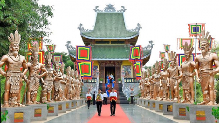 Mnuih Jarai kkuh kơ mtao Hùng 