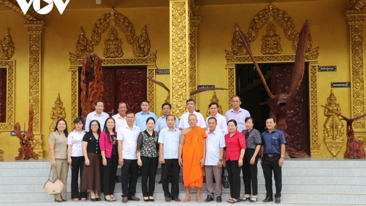 ពត៌មាន​ម៉ោង៦