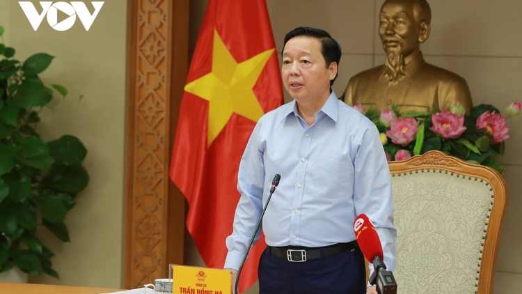 PHÓ THỦ TƯỚNG TRẦN HỒNG HÀ: RA PẶ PA LIÊM CỚ APÊÊ BỆNH VIỆN LÊY PA DƯR DAL BH’NƠƠN KHÁM, PA DƯAH CR’AY