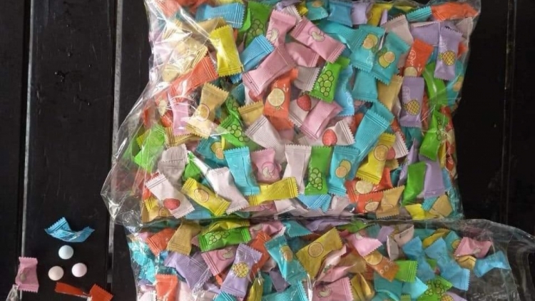 QUẢNG NGÃI T’MÊÊ XAY MOON RÂU TU BHRỢ BƠR PÊÊ TU BHIỆC BOỌL ĐỘC CH’NA ĐH’NĂH DƯR VÁIH CÓH VEL ĐÔNG TỈNH