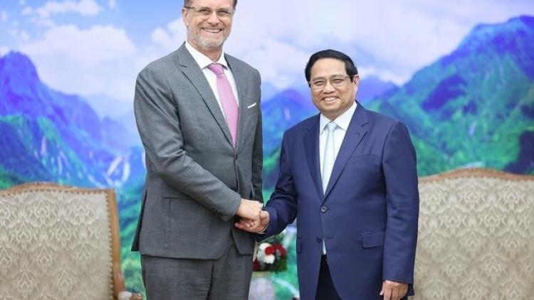 Khua knŭk kna Phạm Minh Chính drông Pô bi ala Prăng lehanăn Pô bi ala Español