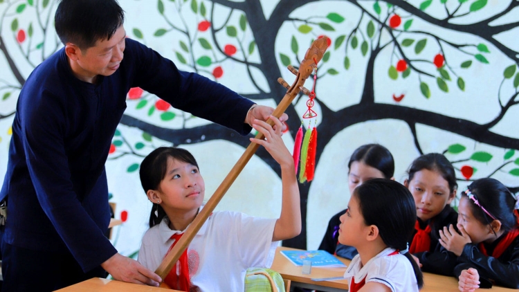 CHƯƠNG TRÌNH KHAY HENG TÀY - NÙNG  (Thứ Sáu, Vằn xo 3 bươn 5 pi 2024)