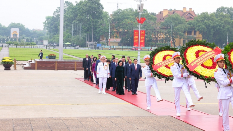 Kwang đơng lam bồ Đảng, Dà lơgar mut tàm Gơlang ies ƀồc Củ tịc Hồ Chí Minh 