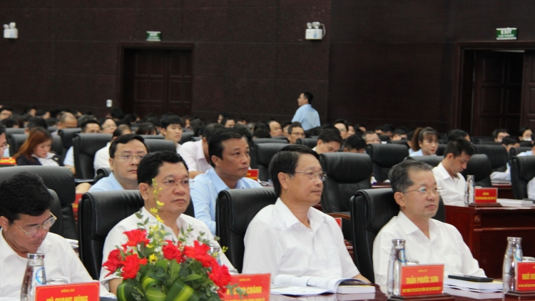 Đà Nẵng: Tơbleăng tơdroăng kal Luât Tơnêi tơníu hơnăm 2024 ăm mâu cheăm, bêng 