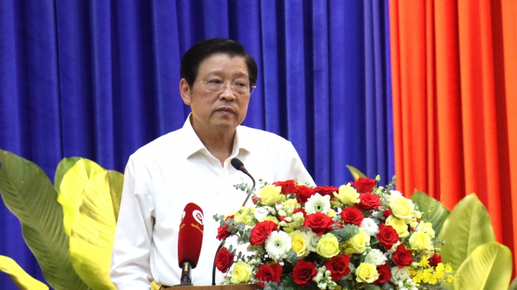 Ding kơna git gai Ping gah dêh čar ta ơi Phan Đình Trạc bưp mơnuih pơ ala mơnuih ƀôn sang ƀơi Đà Lạt 